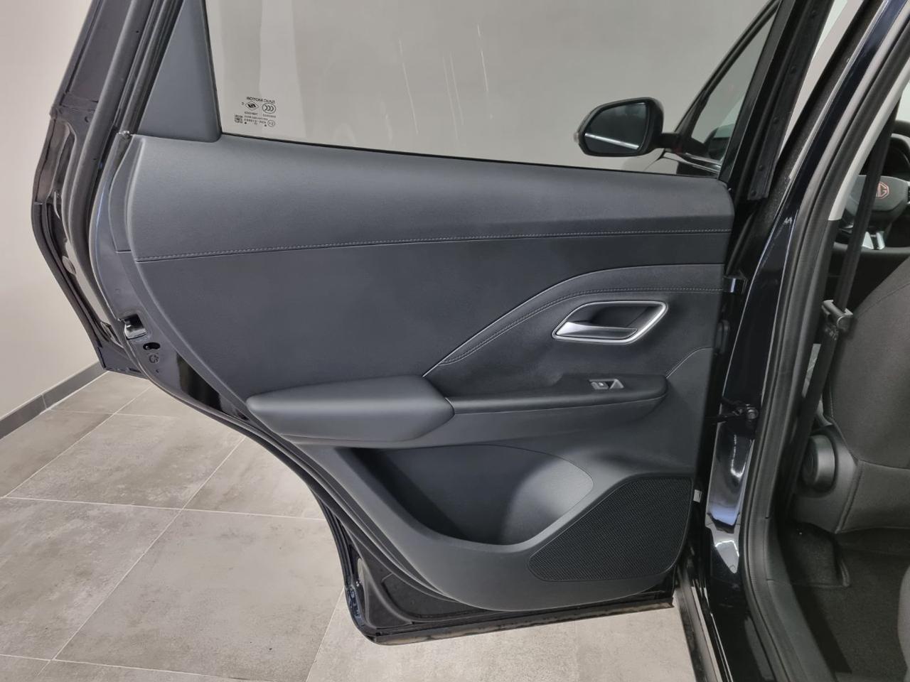 MG ZS 1.5 Hybrid COMFORT - 22