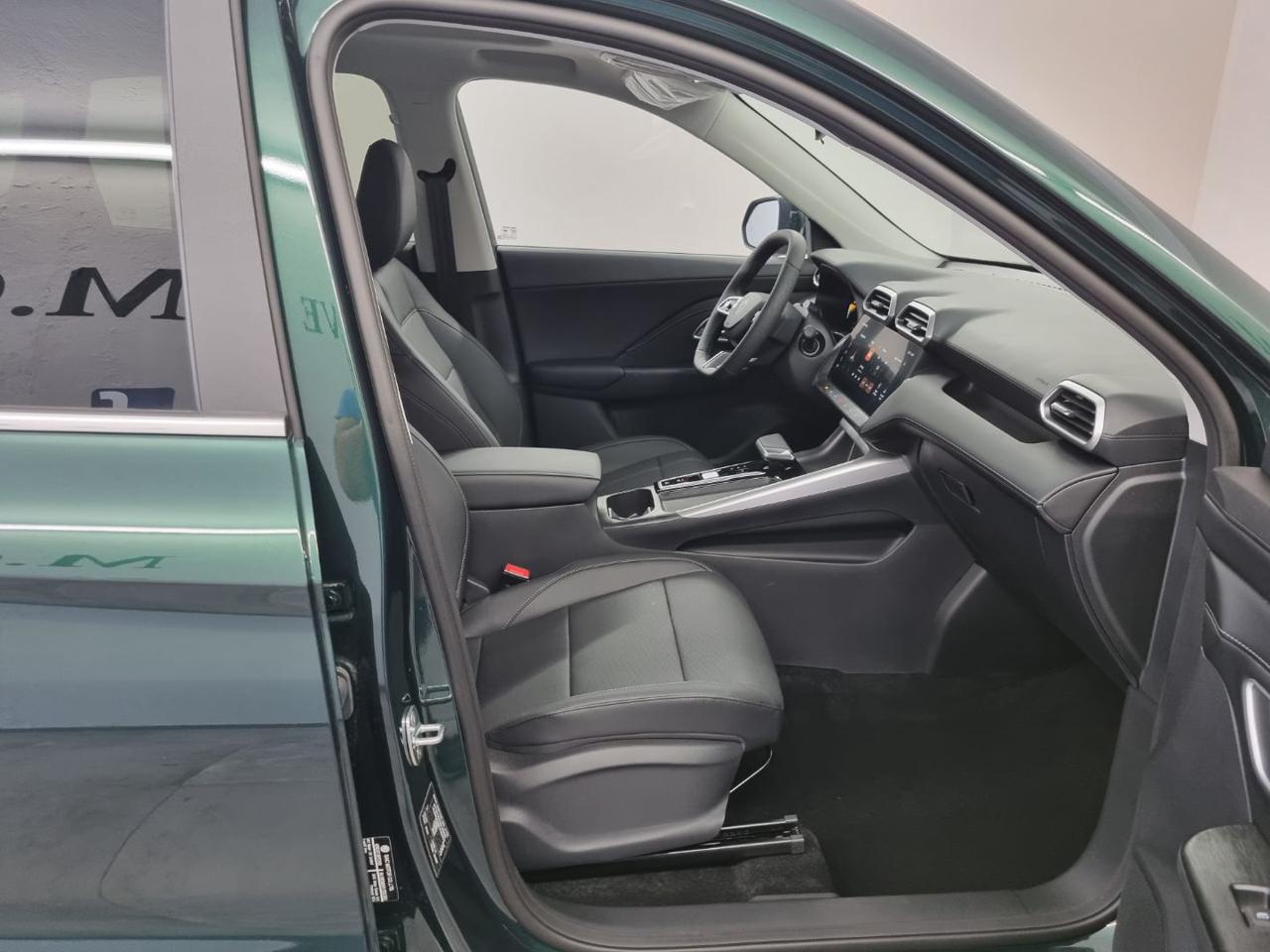 MG ZS 1.5 Hybrid+ Luxury - 11