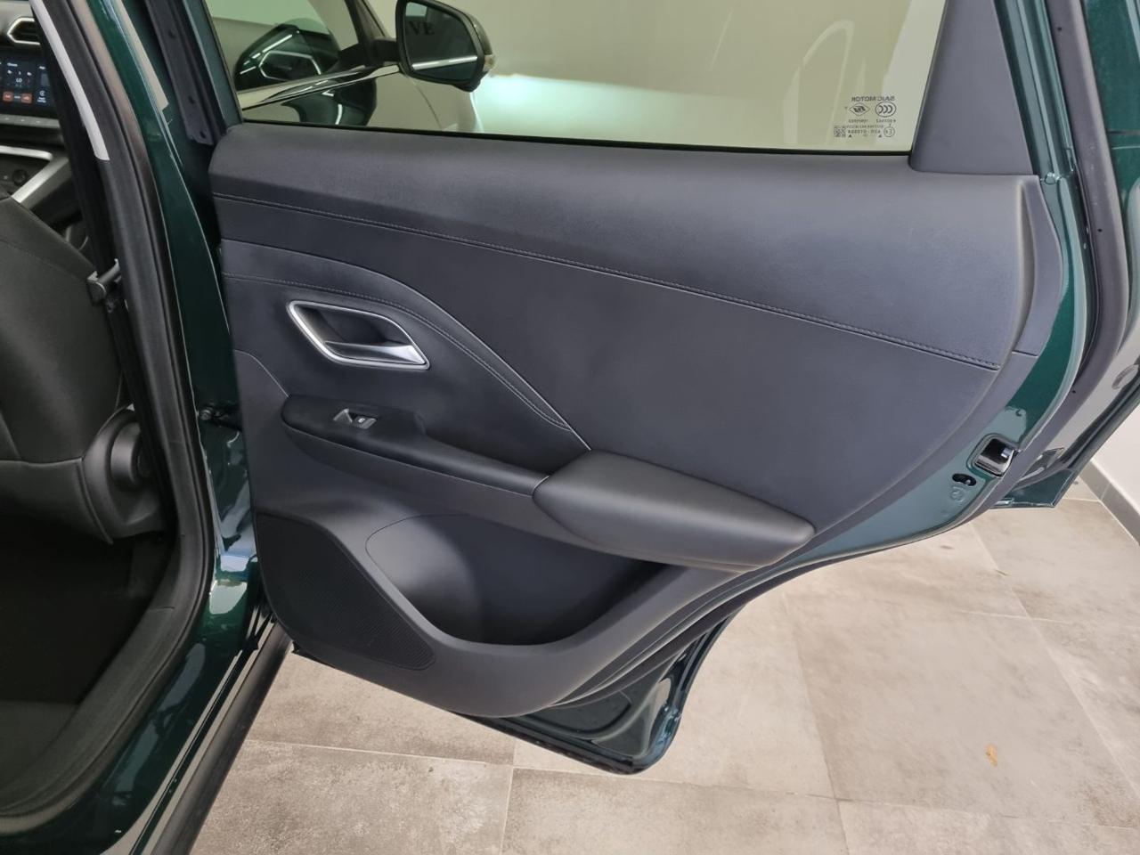 MG ZS 1.5 Hybrid+ Luxury - 19
