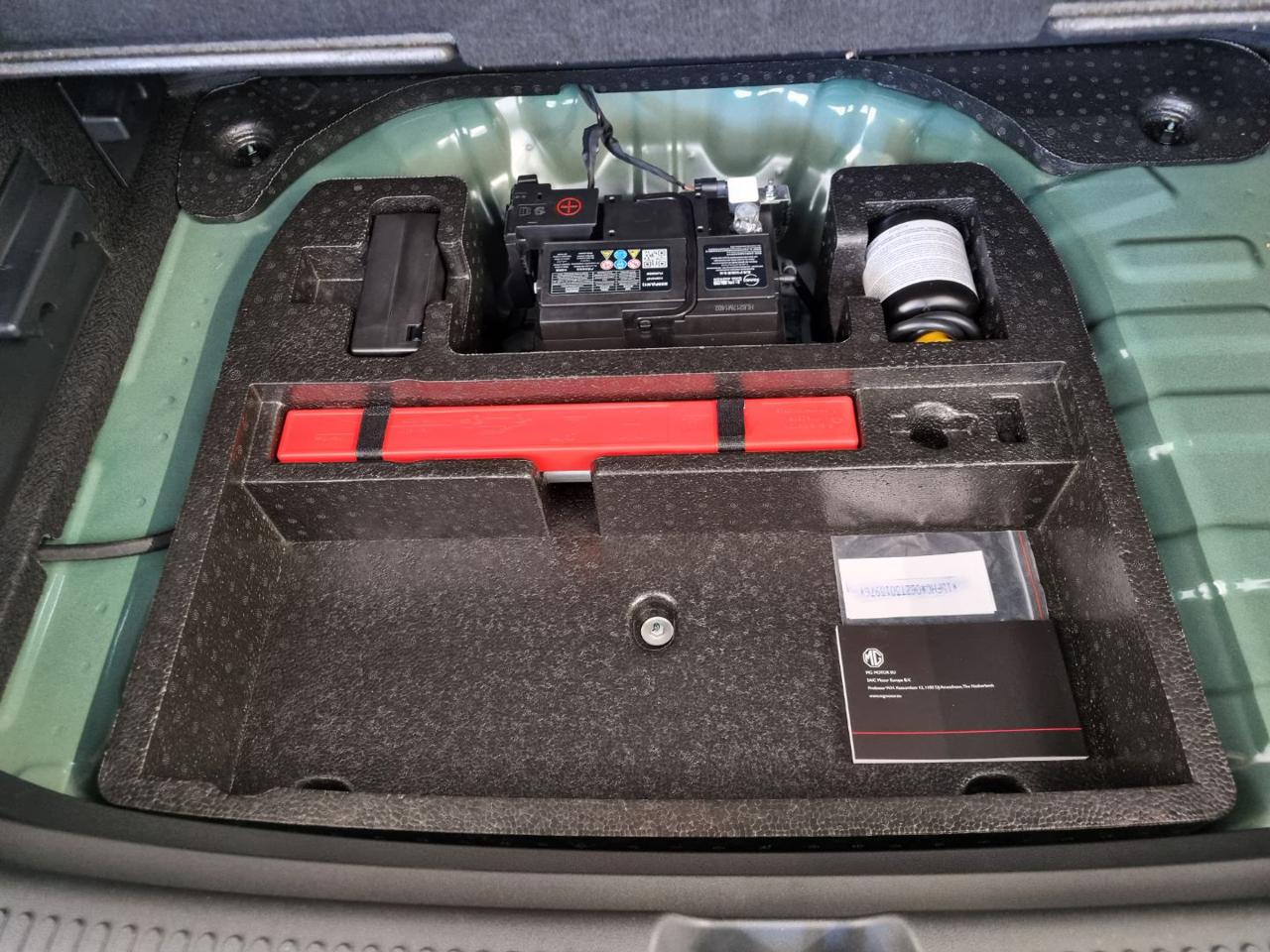 MG ZS 1.5 Hybrid+ Luxury - 16