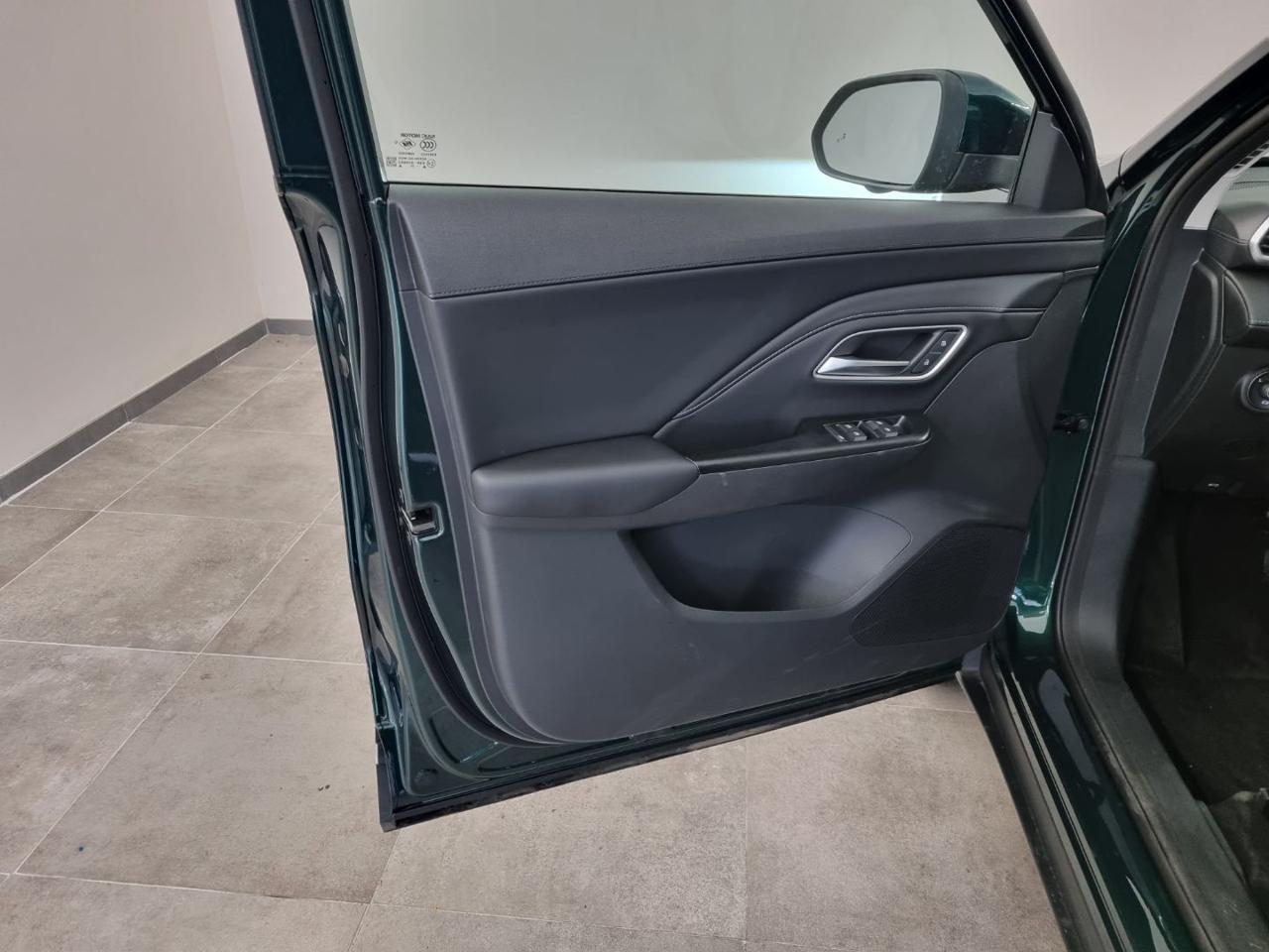 MG ZS 1.5 Hybrid+ Luxury - 27