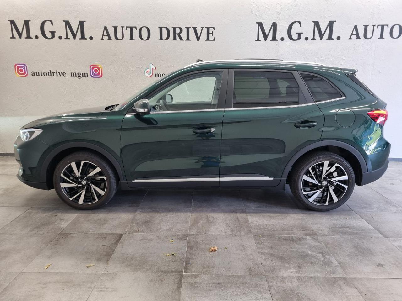 MG ZS 1.5 Hybrid+ Luxury - 2