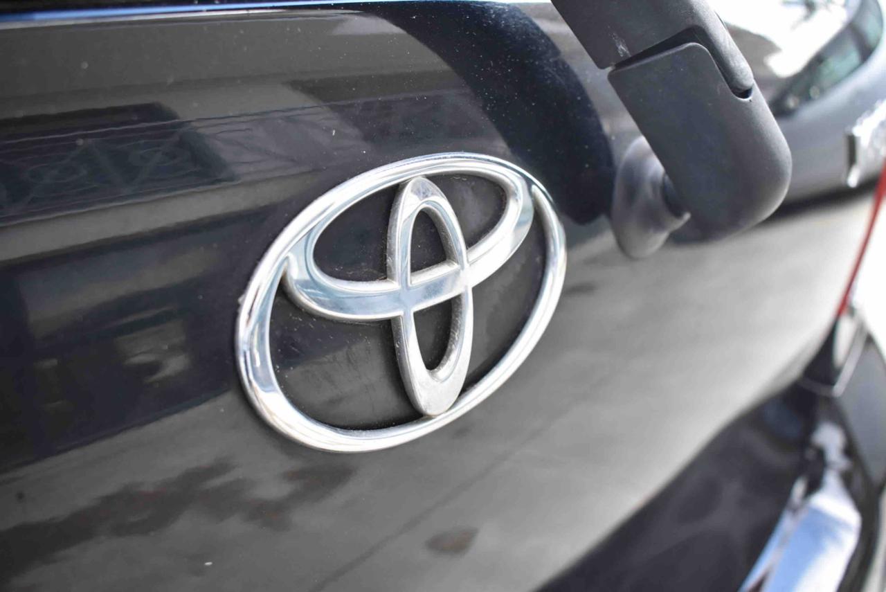 TOYOTA Yaris 1.0i 16V cat 3 porte Sol - 16