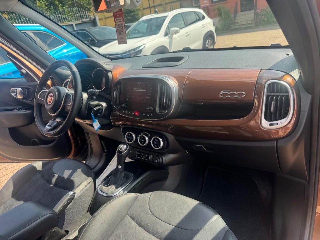 FIAT 500L Wagon 1.3 M-jet 95 CV Dualogic Lounge 7 posti - 14