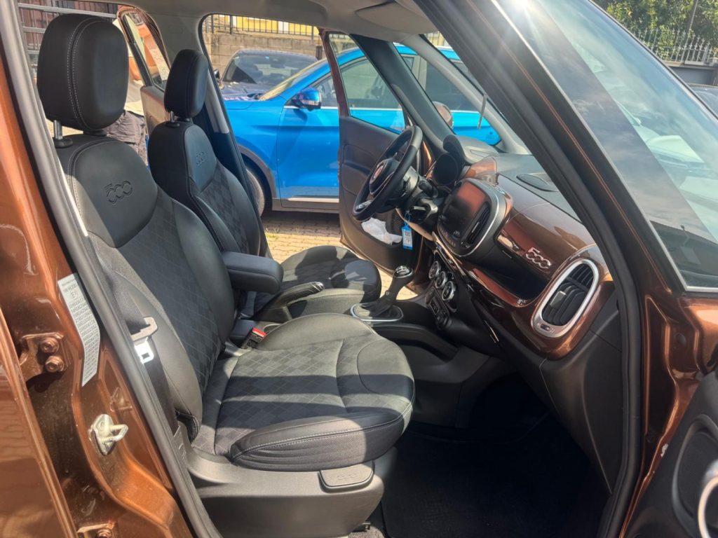 FIAT 500L Wagon 1.3 M-jet 95 CV Dualogic Lounge 7 posti - 16