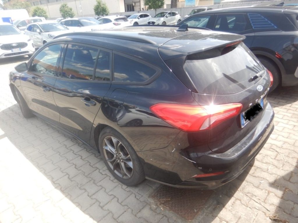 FORD Focus 1.0 EcoBoost 125 CV SW ST-Line IVA ESPOSTA - 3