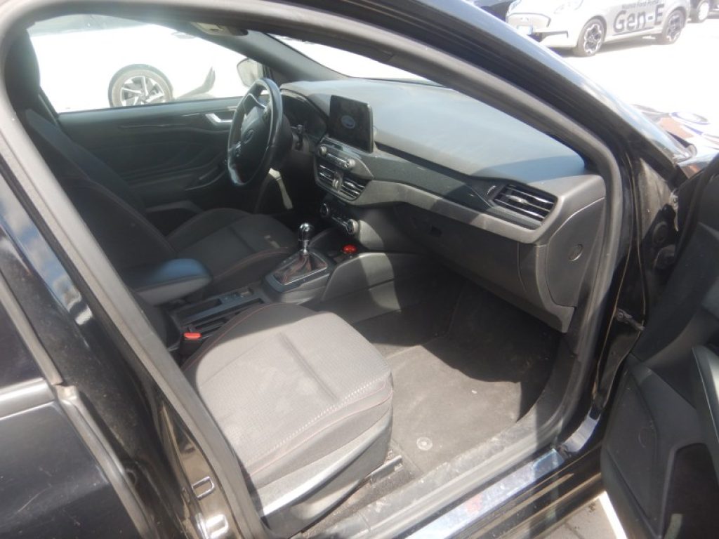 FORD Focus 1.0 EcoBoost 125 CV SW ST-Line IVA ESPOSTA - 5