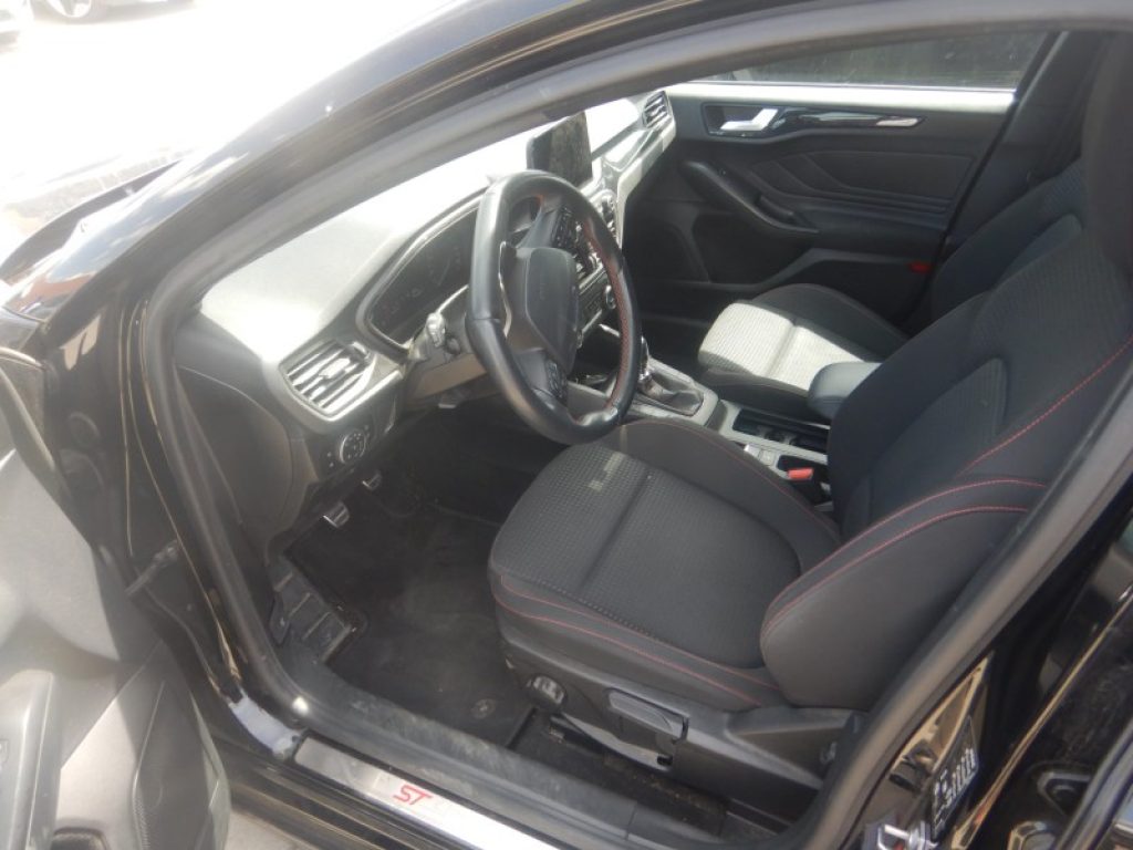 FORD Focus 1.0 EcoBoost 125 CV SW ST-Line IVA ESPOSTA - 6