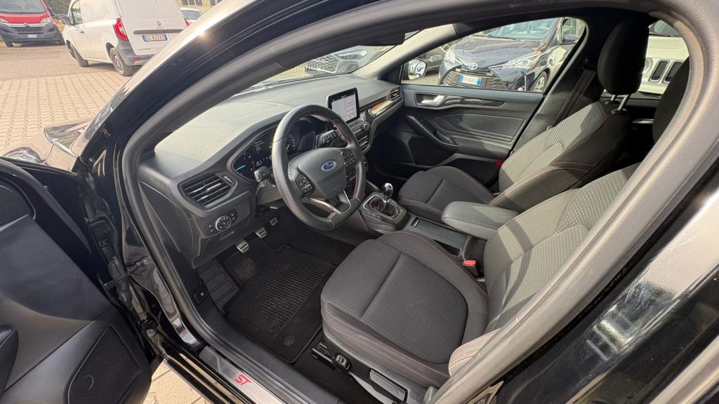 FORD Focus 1.0 EcoBoost 125 CV SW ST-Line IVA ESPOSTA - 10