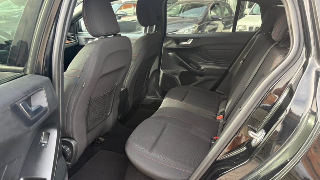 FORD Focus 1.0 EcoBoost 125 CV SW ST-Line IVA ESPOSTA - 18