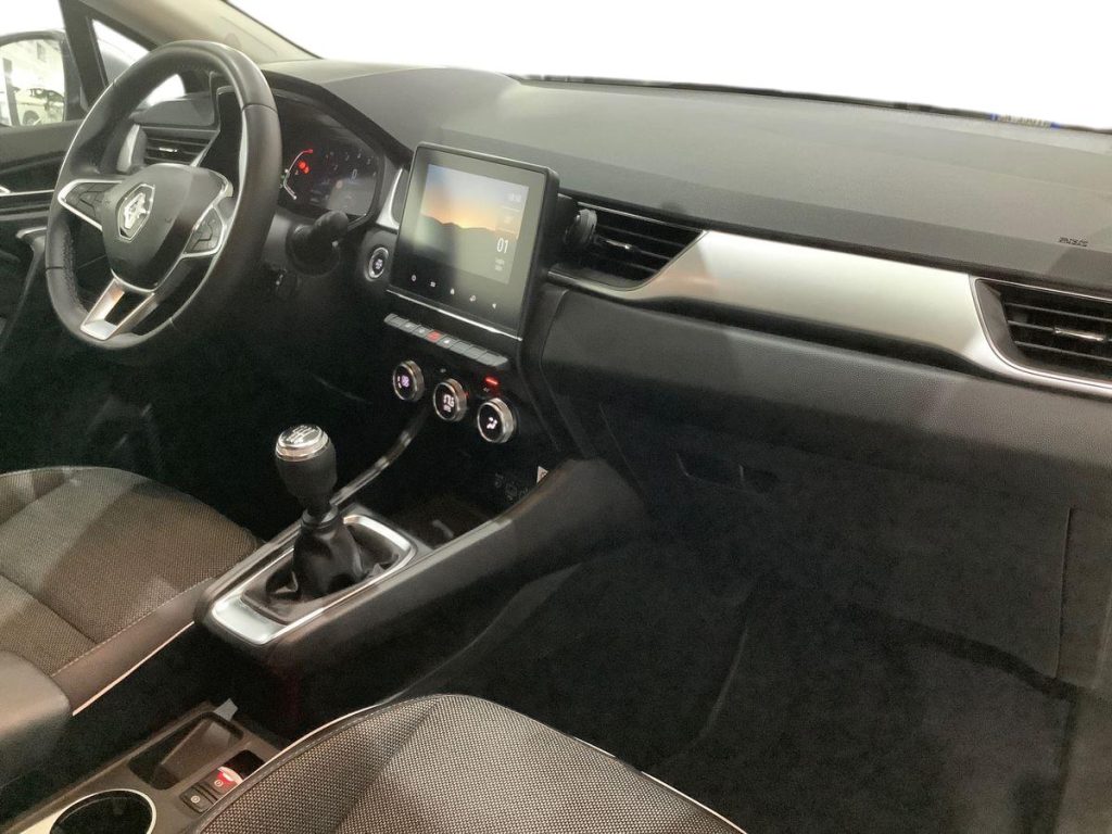 RENAULT Captur TCe 90 CV Techno - 9