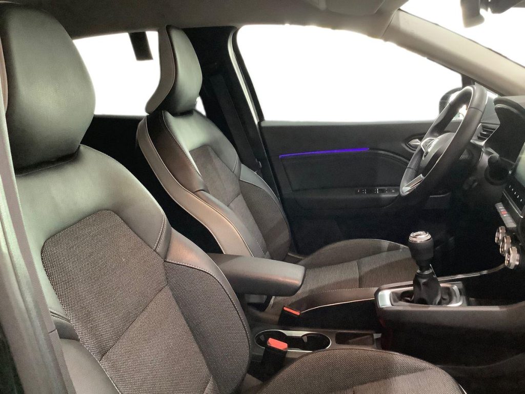 RENAULT Captur TCe 90 CV Techno - 10