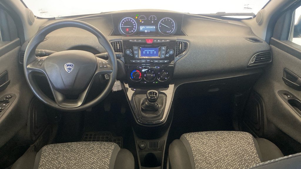 LANCIA Ypsilon 1.0 FireFly 5 porte S&S Hybrid Silver Plus X NEOP. - 5