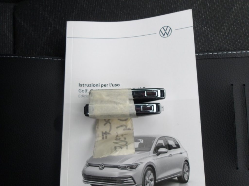 VOLKSWAGEN Golf 1.0 eTSI EVO DSG Life IVA ESPOSTA OK NEOP. - 9