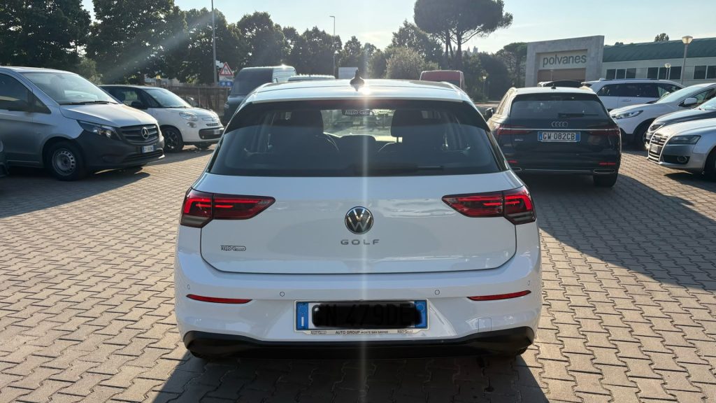VOLKSWAGEN Golf 1.0 eTSI EVO DSG Life IVA ESPOSTA OK NEOP. - 4