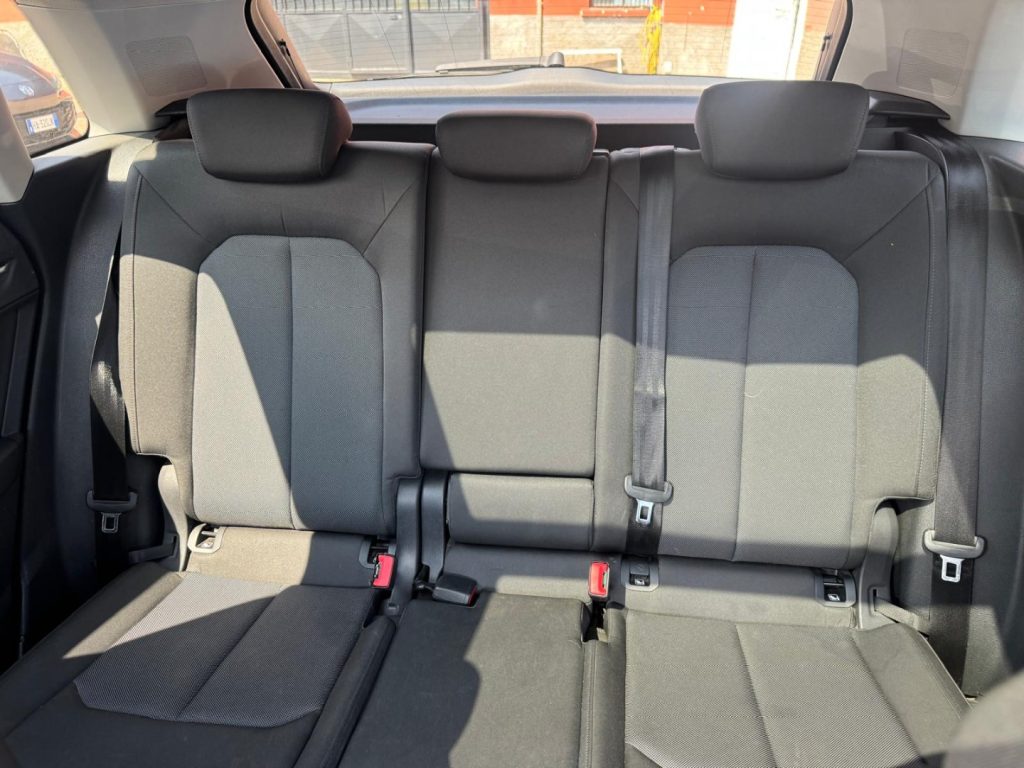 AUDI Q3 35 TDI S tronic Business Advanced + TETTO - 22