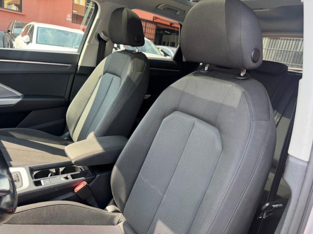 AUDI Q3 35 TDI S tronic Business Advanced + TETTO - 24