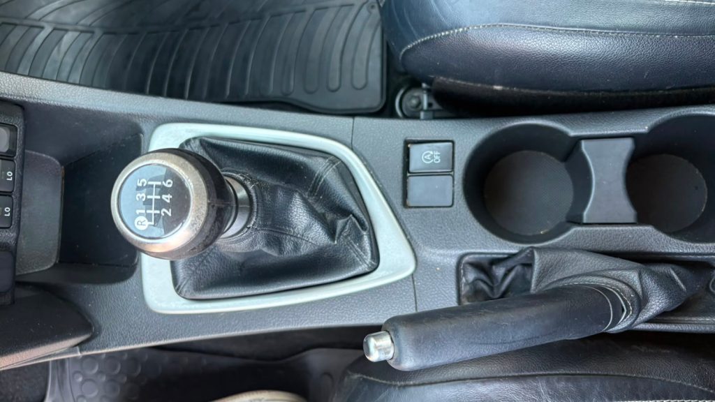TOYOTA Auris 2.0 D-4D Lounge IDONEA NEOPATENTATI - 12
