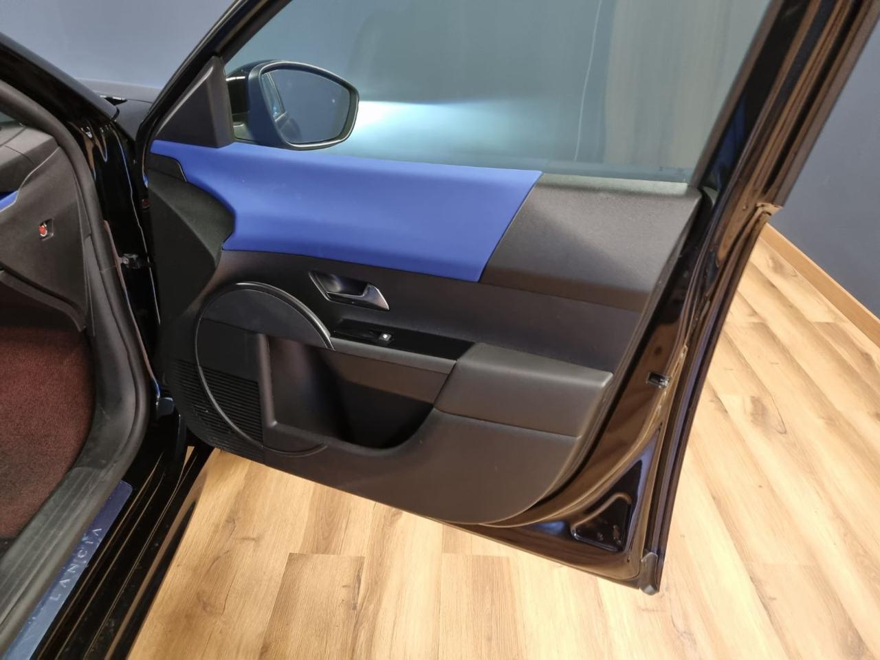 LANCIA Ypsilon 54 kWh HF LINE - 18