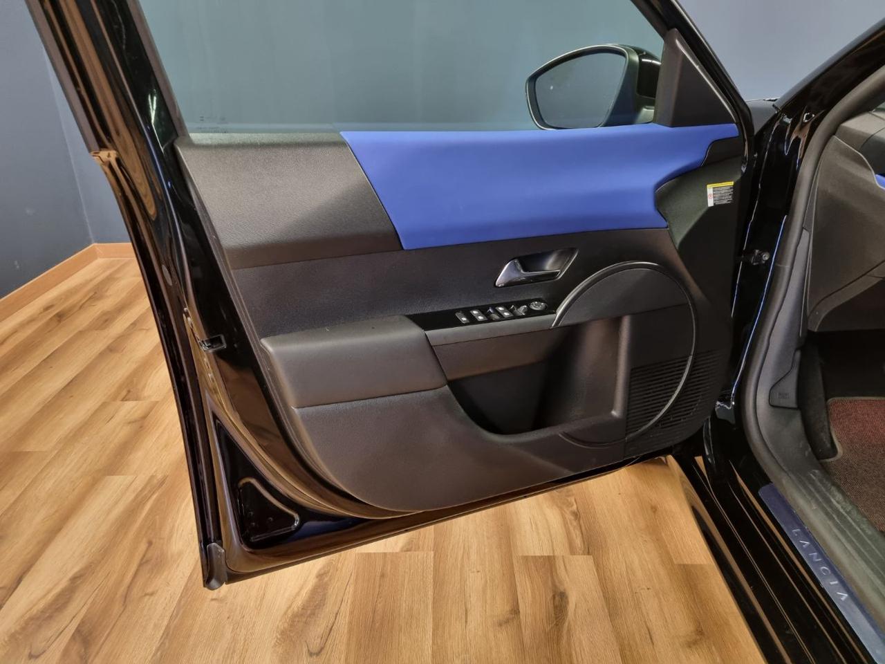 LANCIA Ypsilon 54 kWh HF LINE - 28