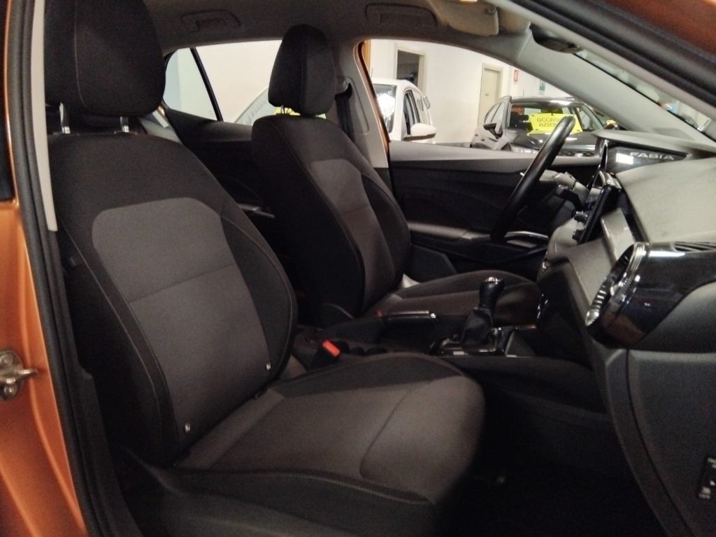 SKODA Fabia 1.0 MPI 80 CV Ambition C/GRIMALDI SPECIAL DAY - 12