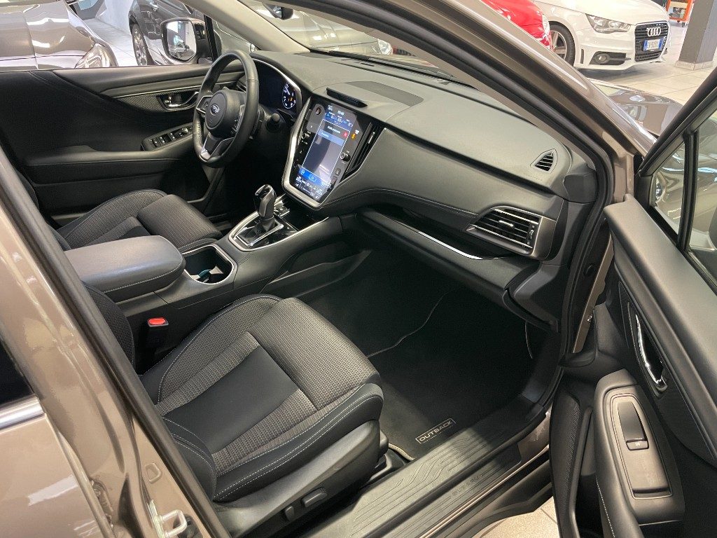 SUBARU OUTBACK 2.5i Lineartronic Style-UNICO PROPRIETARIO - 9