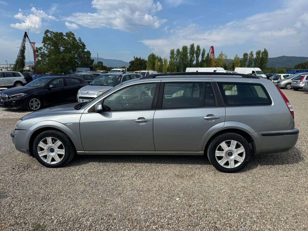 FORD Mondeo 2.0 16V TDCi (130CV) SW Ghia - 3
