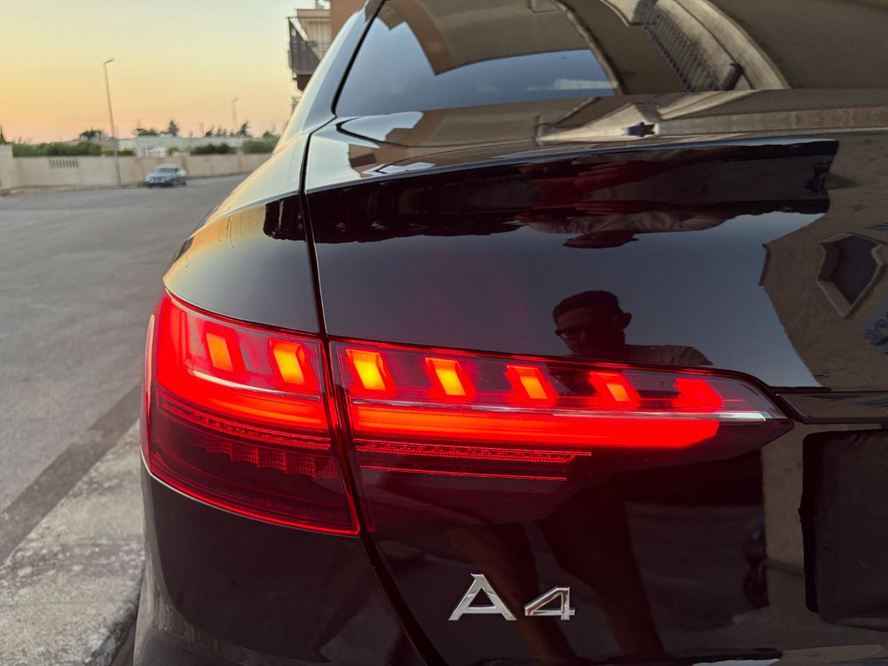 AUDI A4 35 TDI/163 CV S tronic S line edition TOTAL BLACK - 41