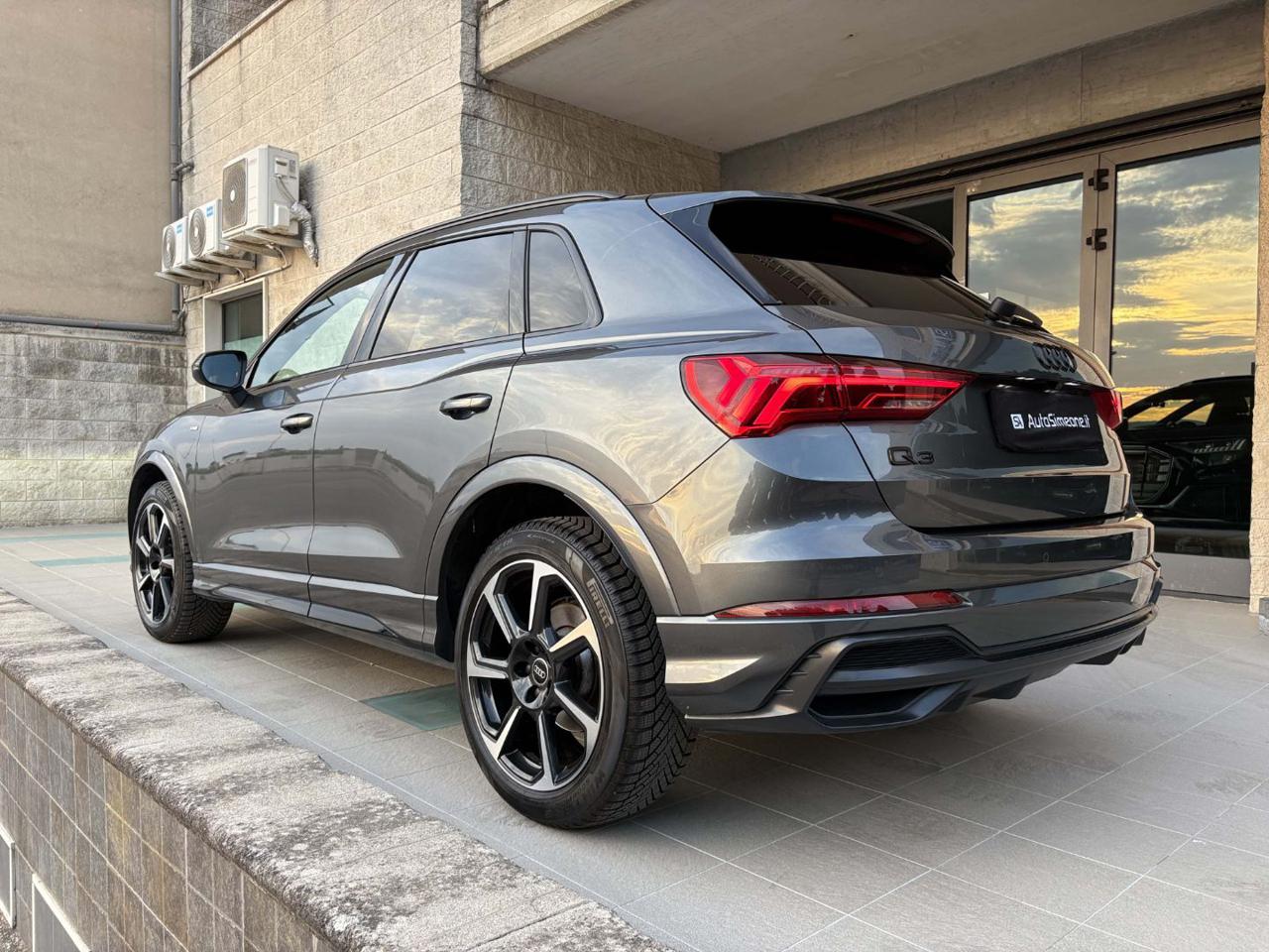 AUDI Q3 35 TDI S tronic S line edition LUCI AMBIENTE - 7