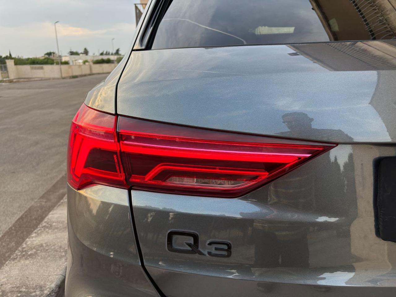 AUDI Q3 35 TDI S tronic S line edition LUCI AMBIENTE - 41