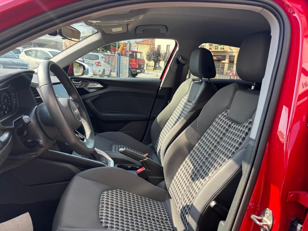 AUDI A1 SPB 30 TFSI S-Line S-Tronic*PERFETTA*PARI AL NUOVO - 9