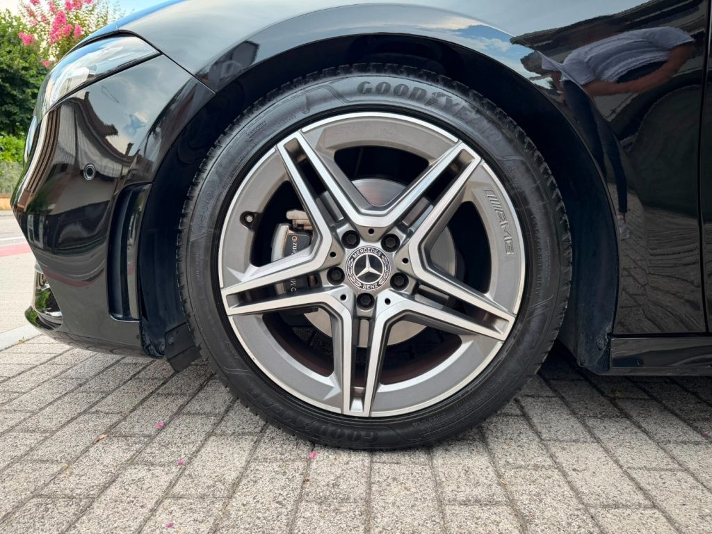MERCEDES-BENZ A 200 Automatic Premium - 16