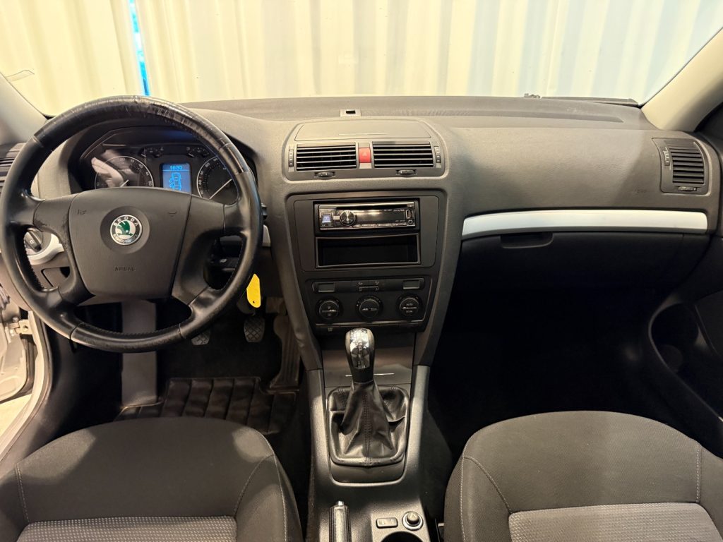 SKODA Octavia 1.9 TDI Wagon Radio Clima *HÄNDLER* - 3