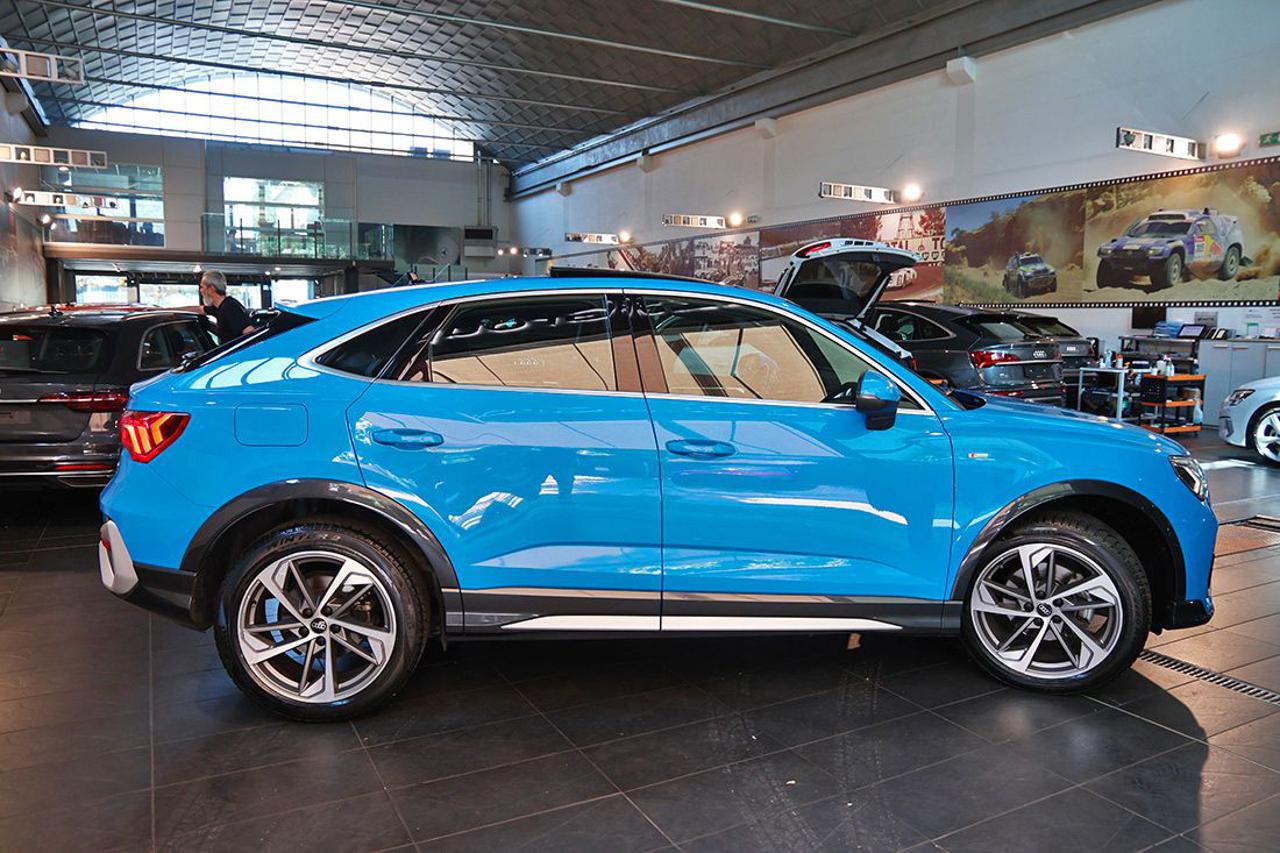 AUDI Q3 35 TDI Sportback Quattro S-Tronic S-Line - 11