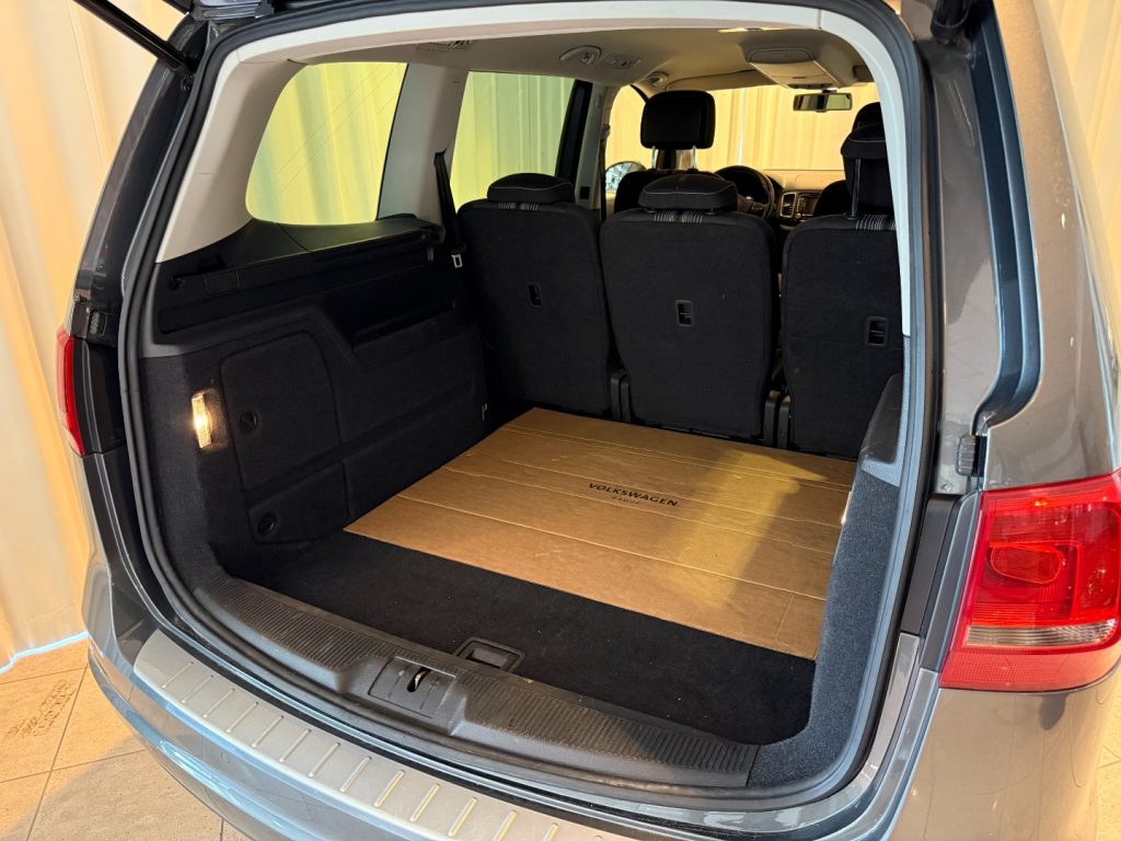 VOLKSWAGEN Sharan 2.0 TDI 170 CV DSG Navi Clima Tempomat *HÄNDLER* - 16