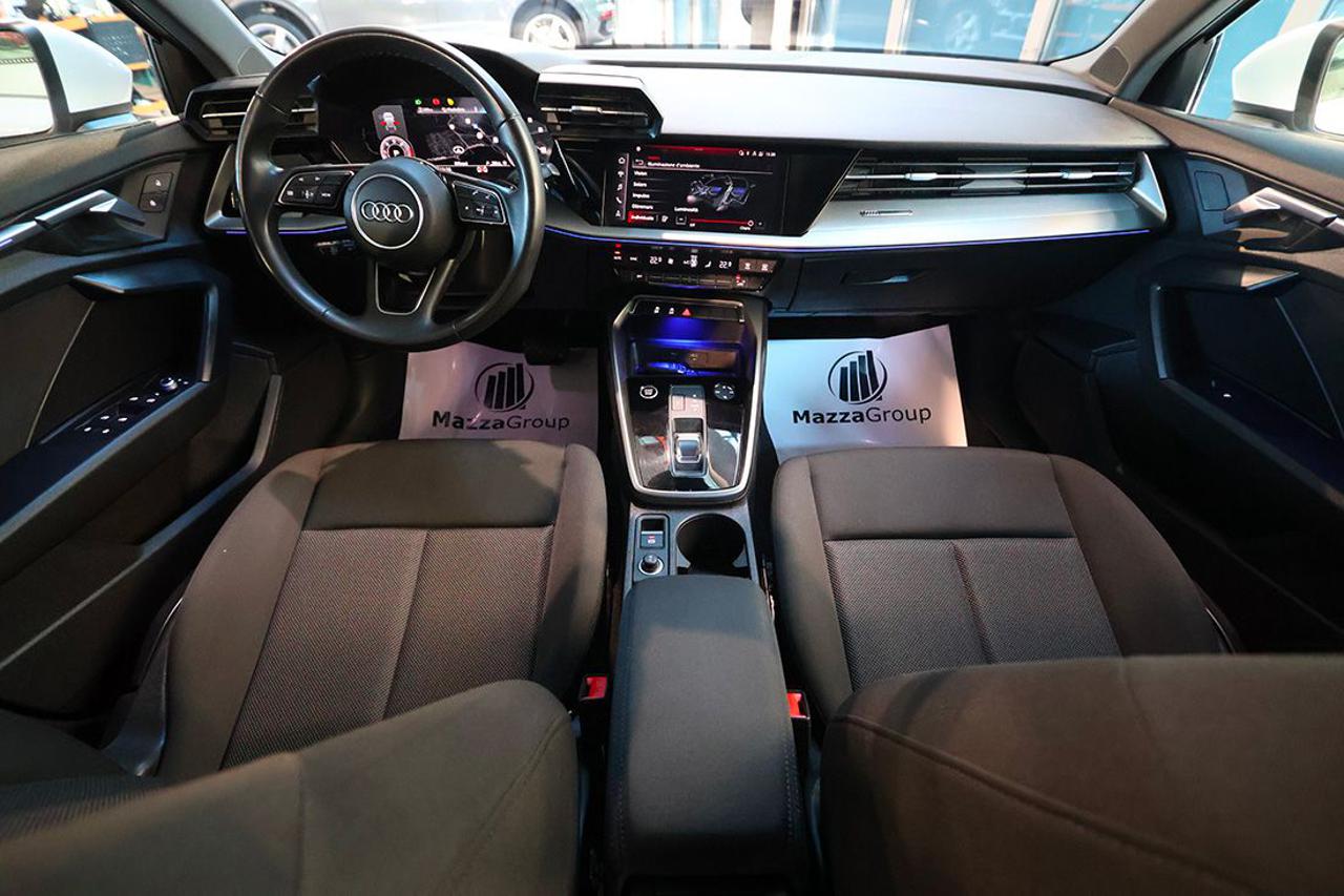 AUDI A3 30 TDI Sportback S-Tronic Business Advanced - 31