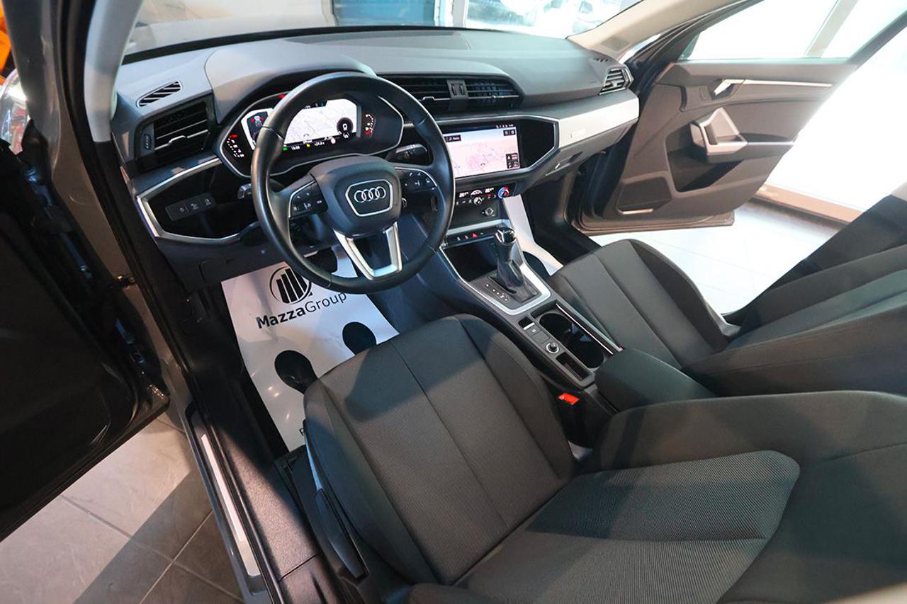 AUDI Q3 35 TDI S-Tronic Business Advanced - 12