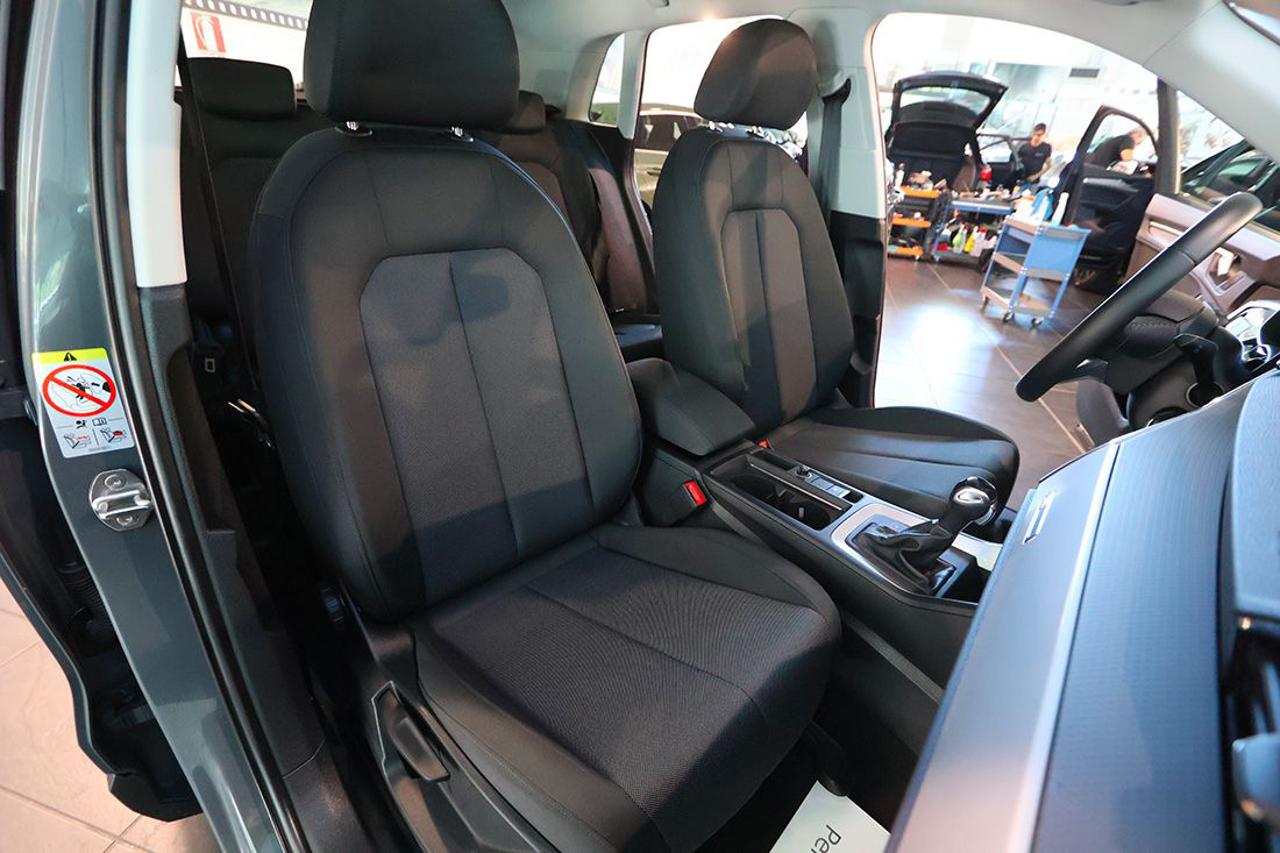 AUDI Q3 35 TDI S-Tronic Business Advanced - 15