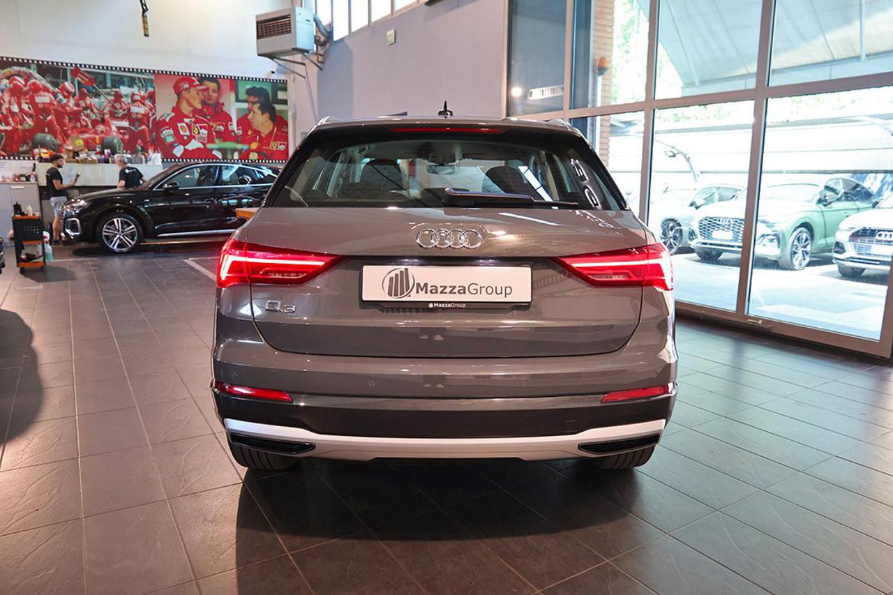 AUDI Q3 35 TDI S-Tronic Business Advanced - 8