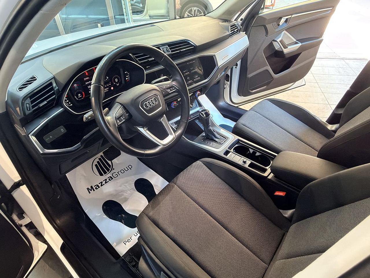 AUDI Q3 35 TDI S-Tronic Business - 13
