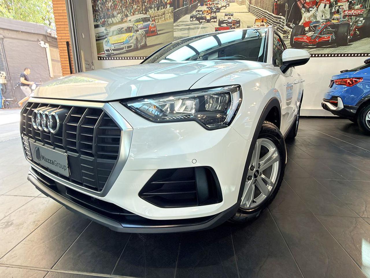AUDI Q3 35 TDI S-Tronic Business - 7