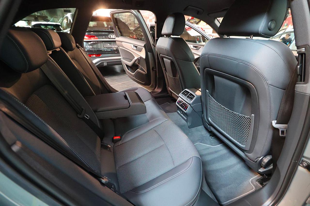 AUDI A6 40 TDI Avant S-Tronic Business Sport - 19