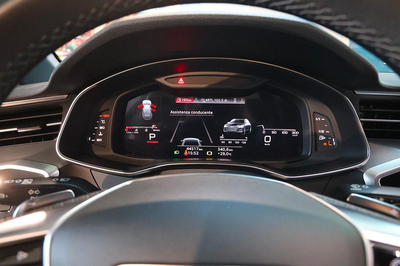 AUDI A6 40 TDI Avant S-Tronic Business Sport - 31