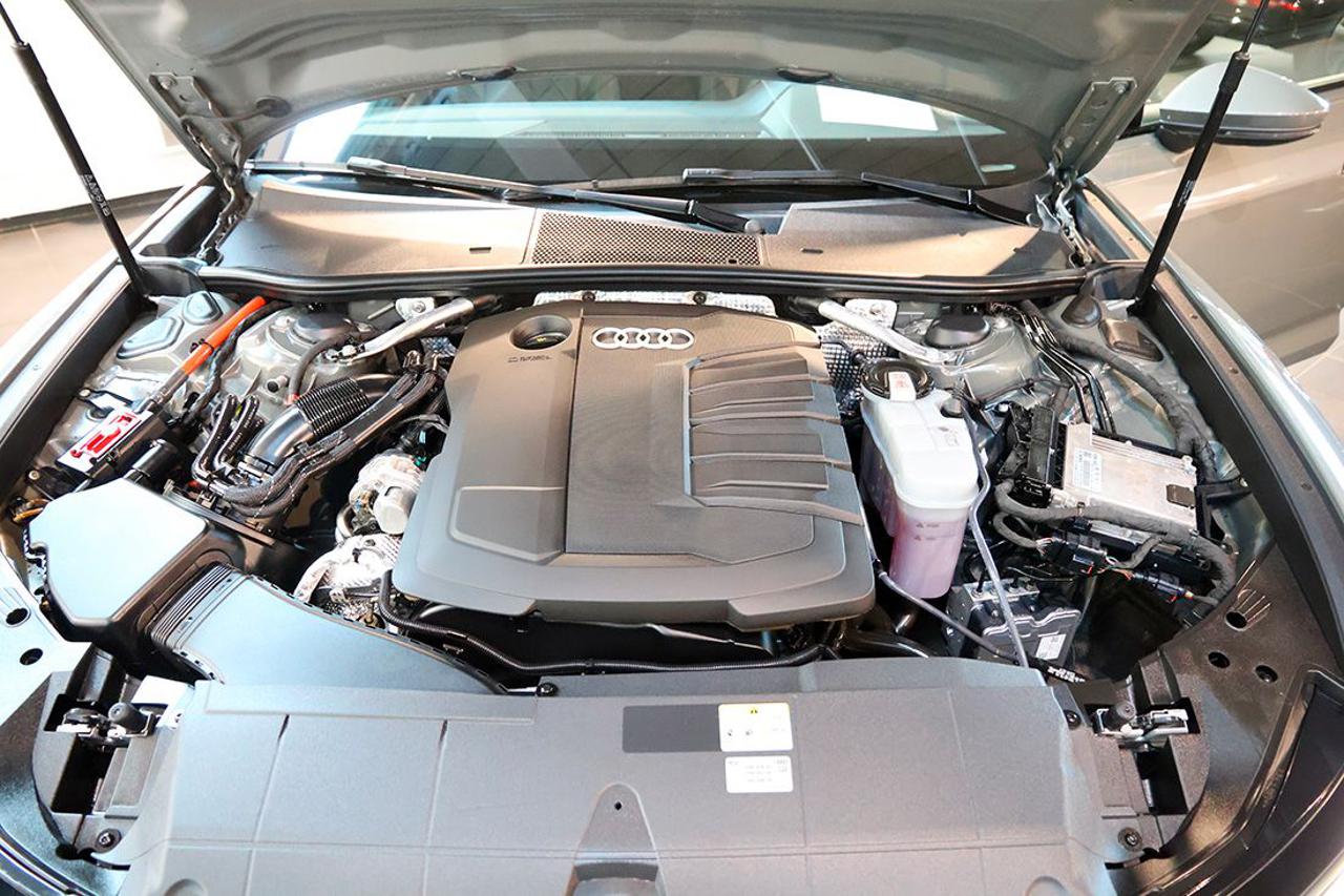 AUDI A6 40 TDI Avant S-Tronic Business Sport - 11