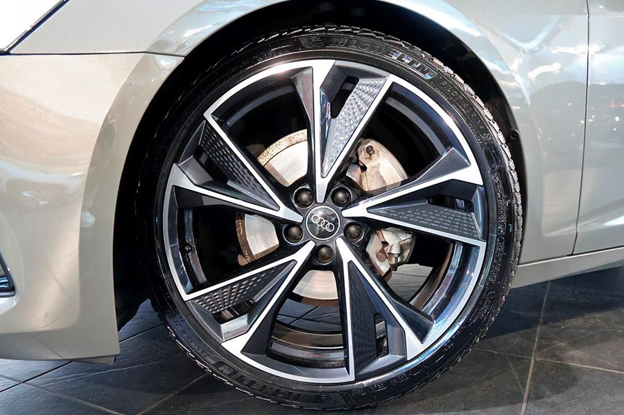 AUDI A6 40 TDI Avant S-Tronic Business Sport - 6