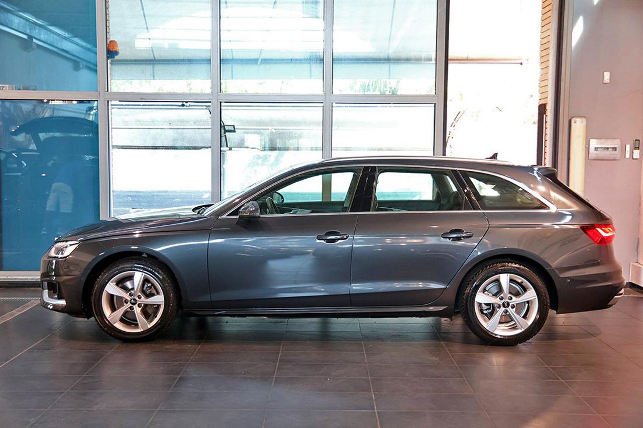 AUDI A4 35 TDI Avant S-Tronic Business Advanced - 3