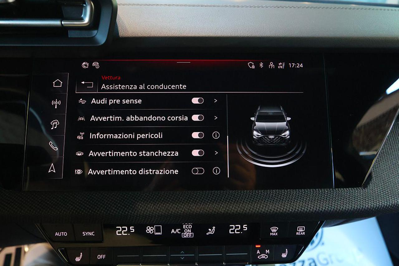 AUDI A3 35 TDI Sportback S-Tronic S-Line - 30