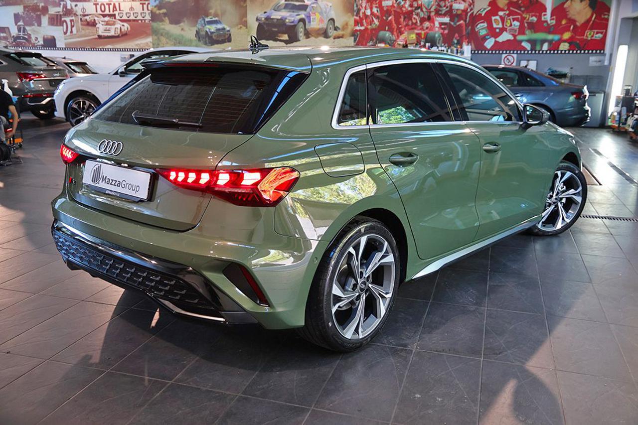 AUDI A3 35 TDI Sportback S-Tronic S-Line - 9