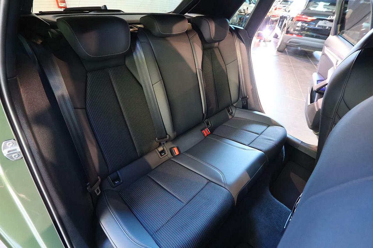 AUDI A3 35 TDI Sportback S-Tronic S-Line - 19
