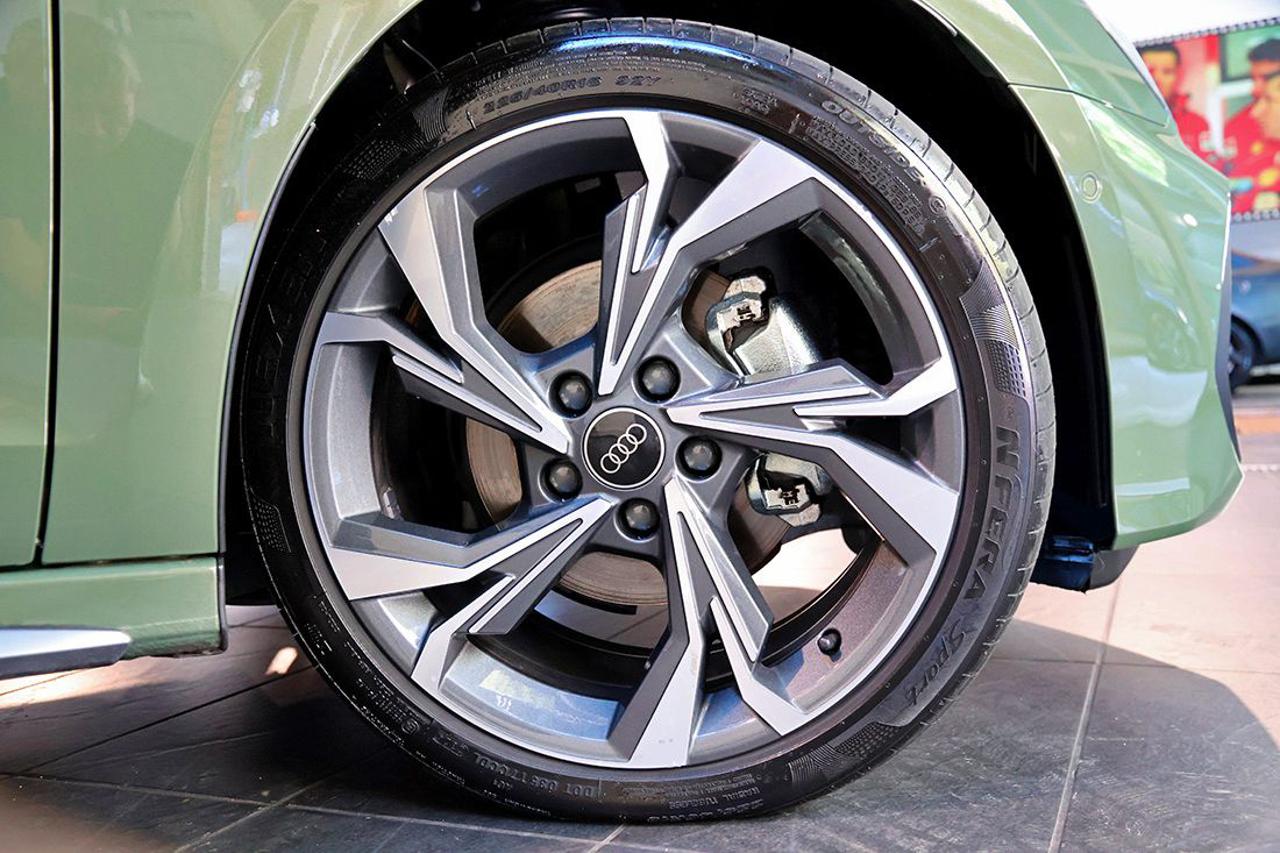 AUDI A3 35 TDI Sportback S-Tronic S-Line - 6